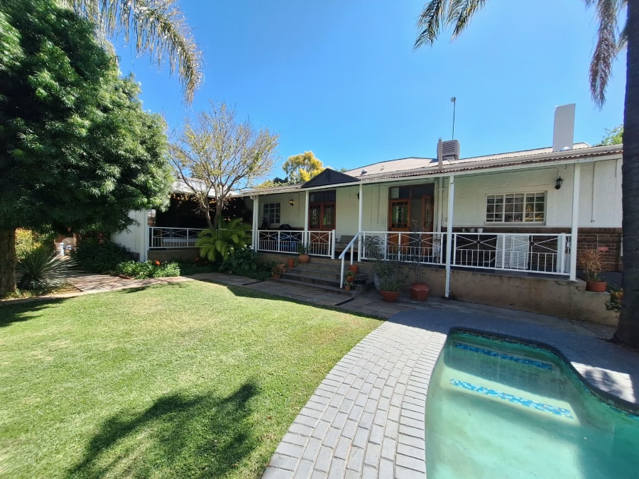 4 Bedroom Property for Sale in Memorial Road Area Northern Cape